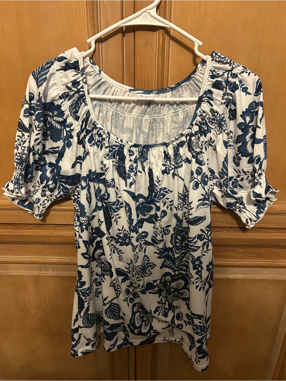 Women's White Tunic with Navy Floral Print and Scoop Neck
